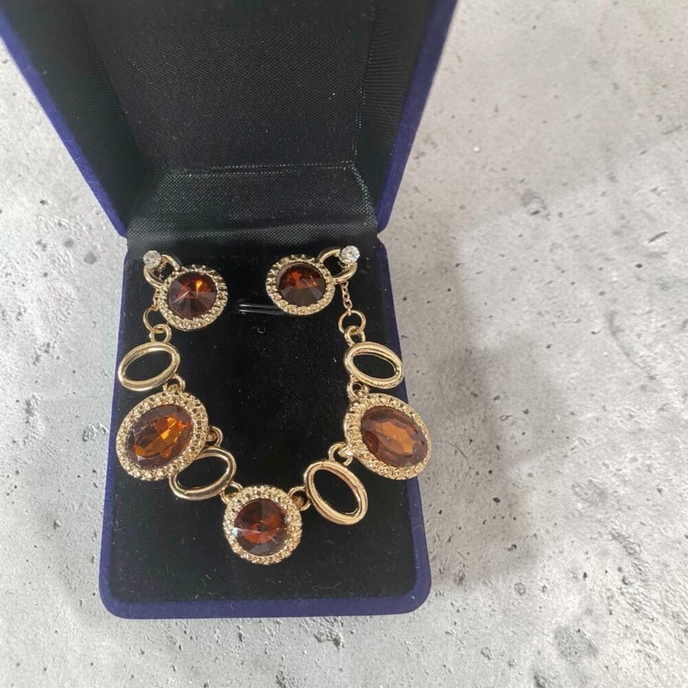 NWOT Amber Rhinestone Necklace & Earrings Set Gold Tone Statement Jewelry